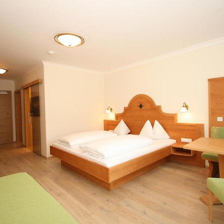 Alpenhotel Neuwirt ชลัดมิง ภายนอก รูปภาพ