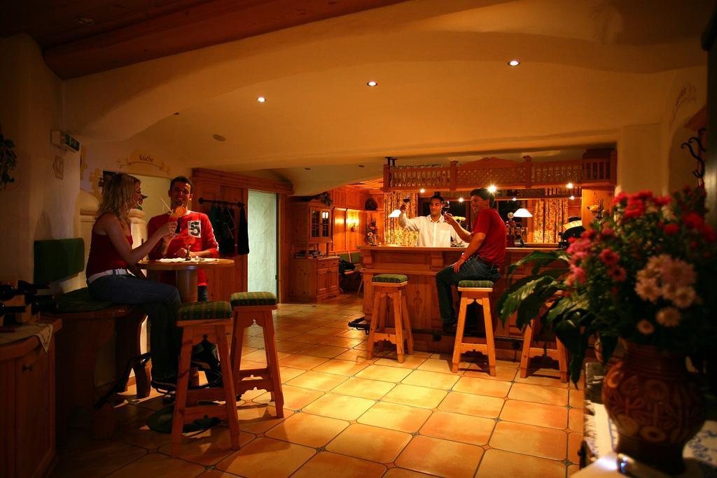 Alpenhotel Neuwirt ชลัดมิง ภายนอก รูปภาพ