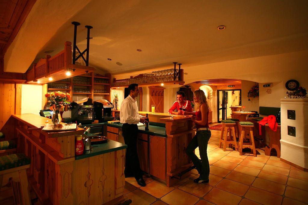 Alpenhotel Neuwirt ชลัดมิง ภายนอก รูปภาพ
